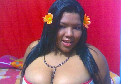 Stripperin HotYesenia
