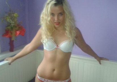 Stripperin MikaForU