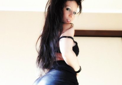 Stripperin AmyDoll