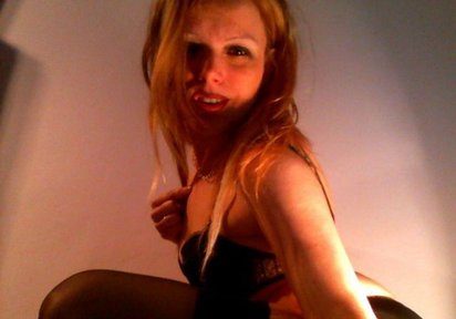 Stripperin HornyNicolle