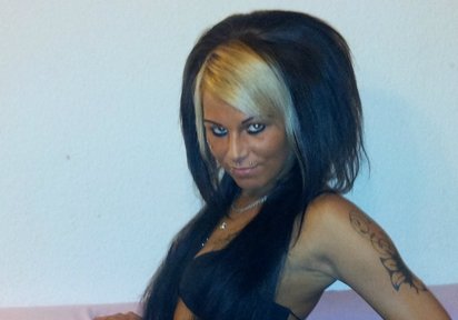 Stripperin JessiBraut