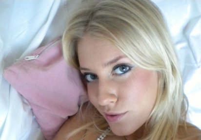 Stripperin MonicaHot