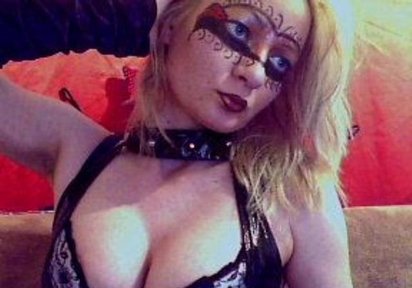 Stripperin PamelaKiss