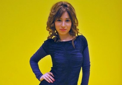 Stripperin Sharina