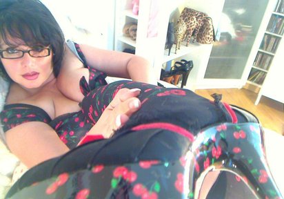 Stripperin SisterLove