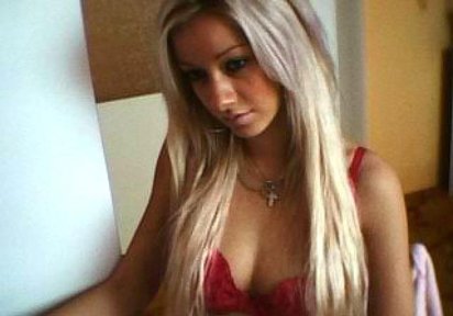 Stripperin WildeMonica