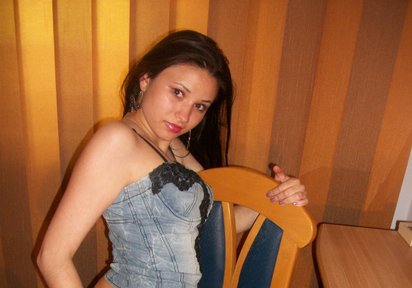 Stripperin Aleonna