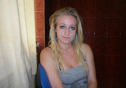 Stripperin HornyLeyla
