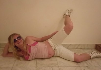 Stripperin HornyLeyla
