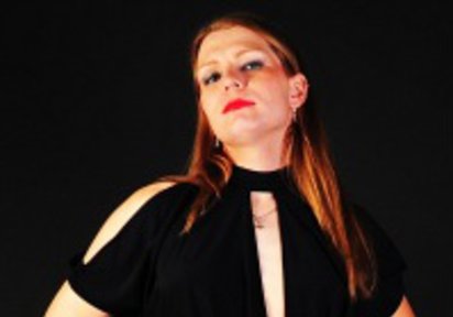 Stripperin ScharfeShania