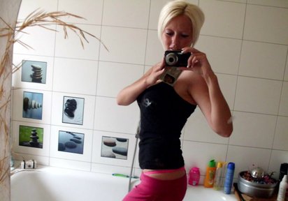 Stripperin HotMelina