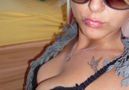 Stripperin LadyeMilie