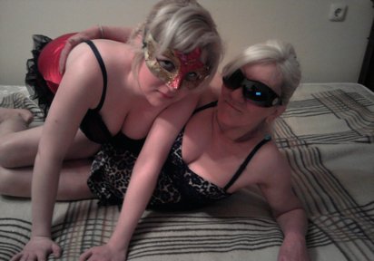 Stripperin PrettyAngela+Alicia