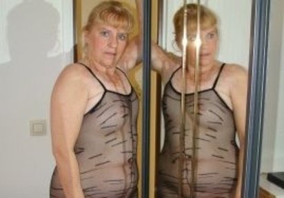Stripperin HotPetra