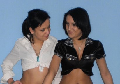Stripperin Amela+SexyLeni