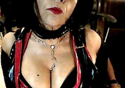 Stripperin MadameGina