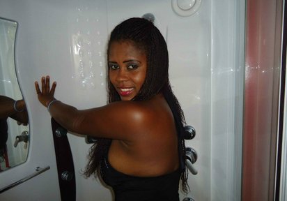 Stripperin StellaRoots