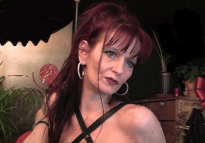 Stripperin Ehmy