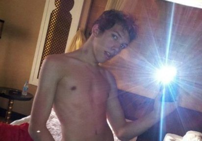 Stripperin SexyBenny