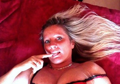 Stripperin LuciLou