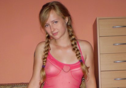 Stripperin HornyLillie