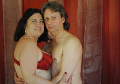 Stripperin HornySamanta+Davidson