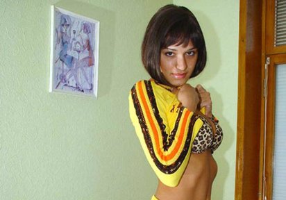 Stripperin Corallyne
