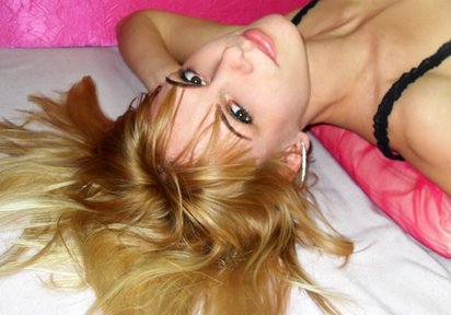 Stripperin HotCourtney