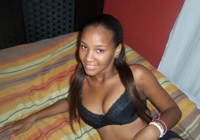 Stripperin GloriaSuave